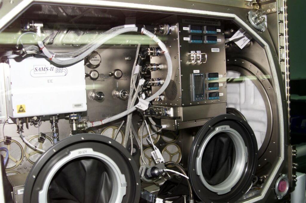 machine (SUBSA) with large holes in the front